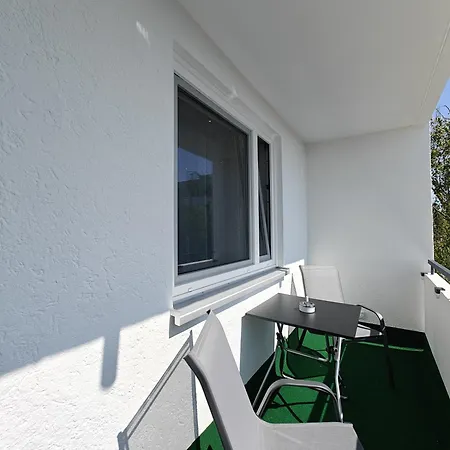 Apartment Modern Neuburg Us - Neu - 2 Zimmer, Komfort, Ausgestattet, Smart Tv, Wi-fi *